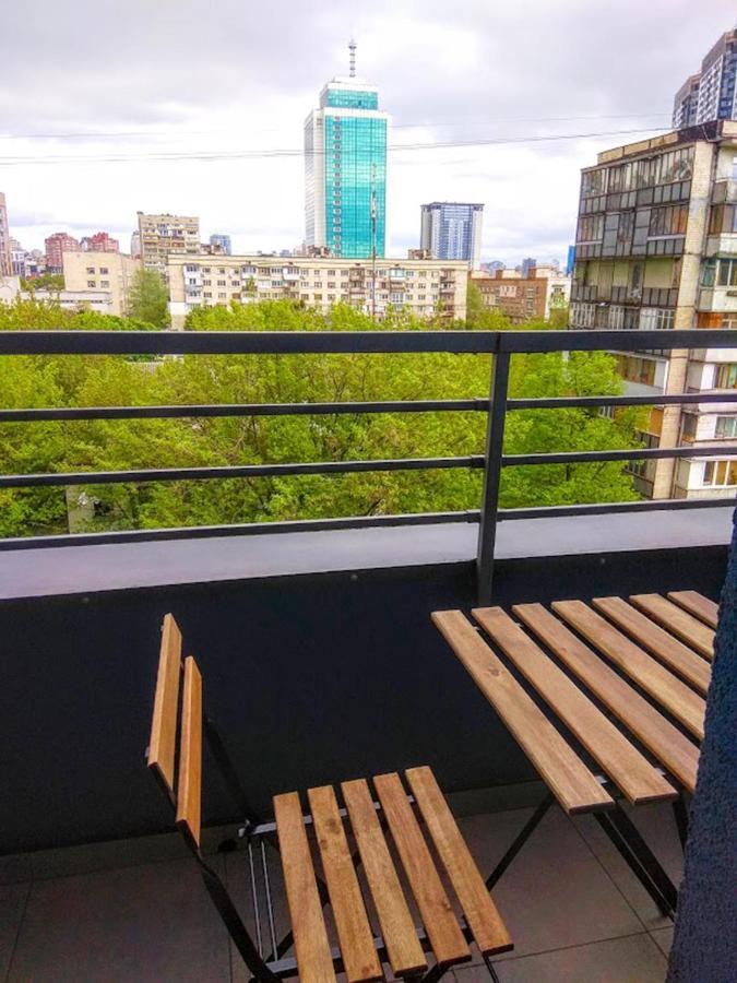 Perfect Apartments M Polytech, Ohmatdet, Parking Kyiv Exterior foto